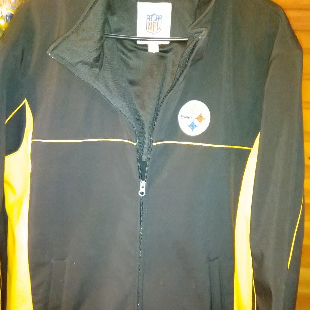Host Pick! OFFICIAL NFL STEELER JACKET...EUC